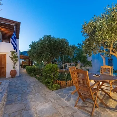 Anemoesa Apartment Batsi  Exterior photo