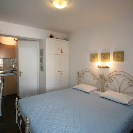 Anemoesa Apartment Batsi  Room photo